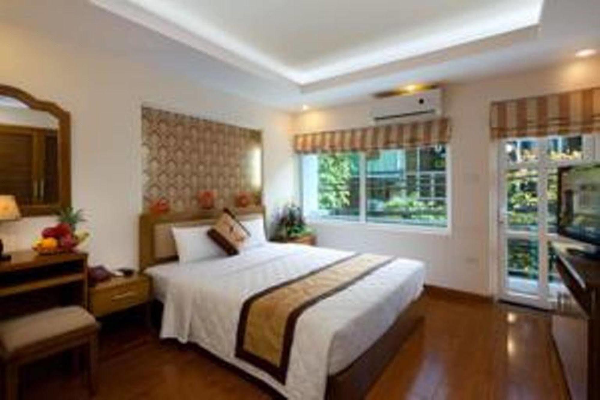 Lam Bao Long Hotel Хюе Екстер'єр фото